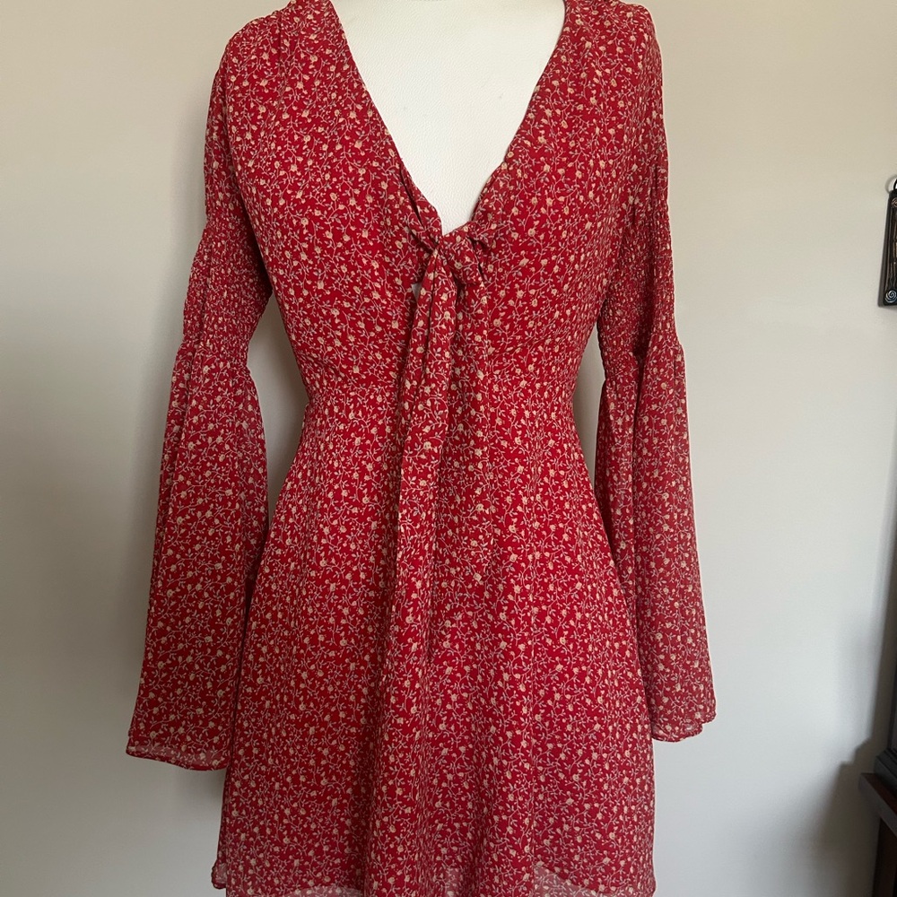 Vici Red Floral Tie-Front Long Sleeve Dress - Picture 12 of 13